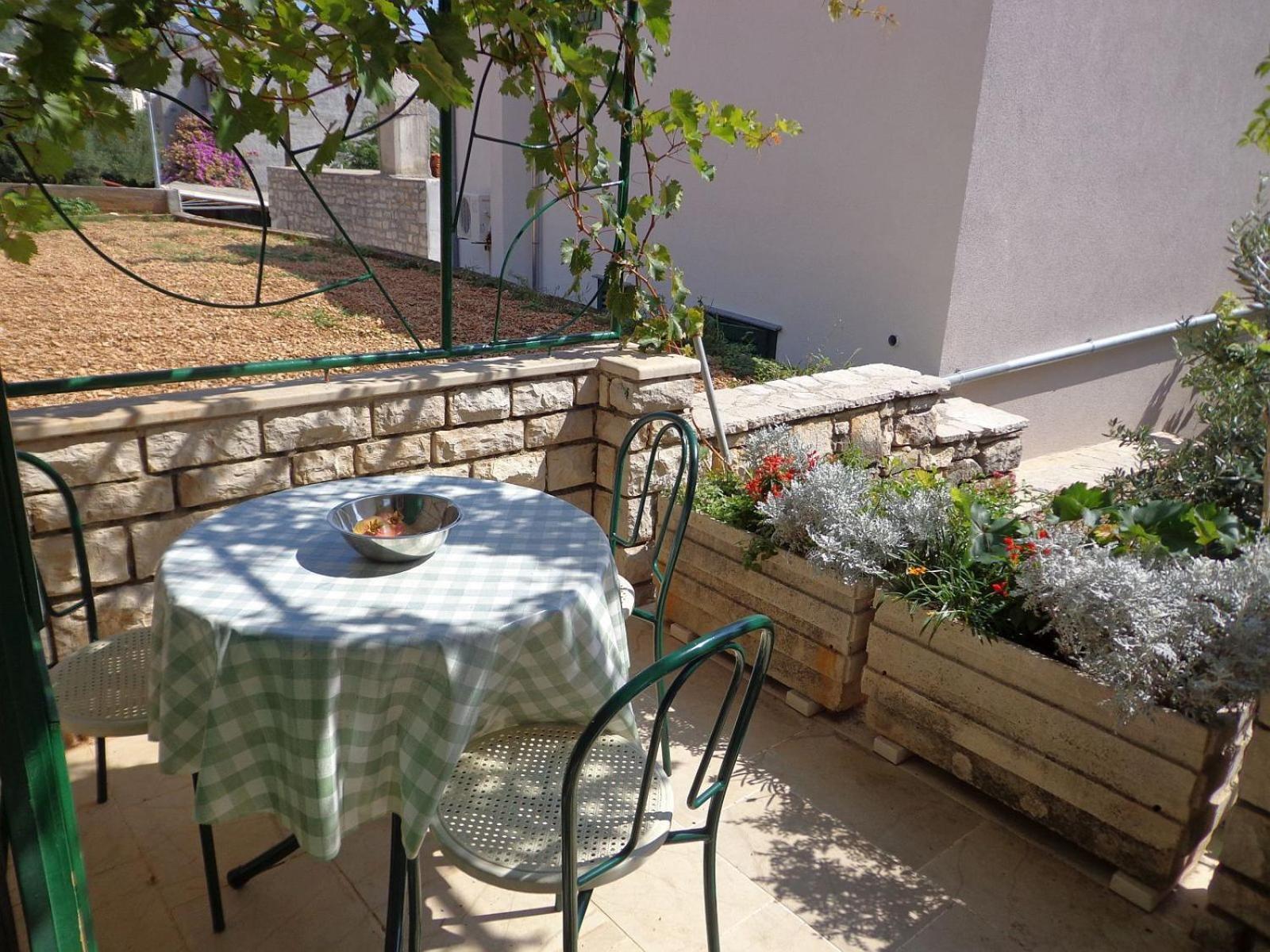 Apartment Brane Bol Exterior photo