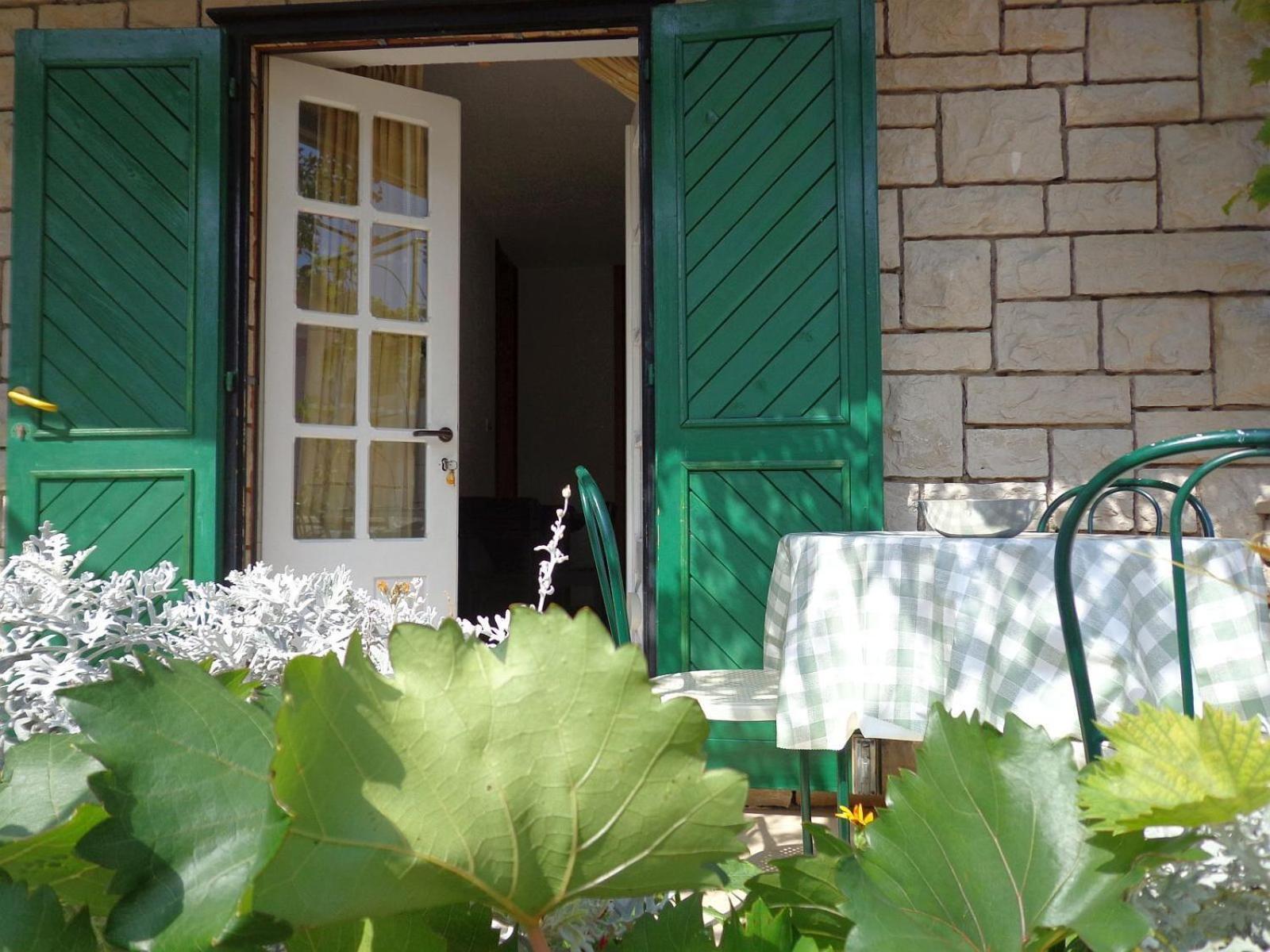Apartment Brane Bol Exterior photo